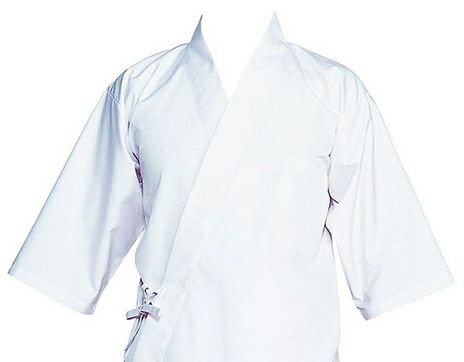 白い作務衣（さむえ）