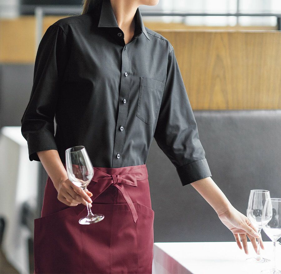 ソムリエエプロン着用写真：ボルドー