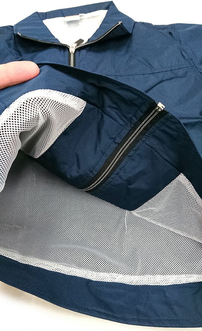 内側は総裏メッシュで爽やかな着心地。<br>背中に名入れオリジナルプリントOK！