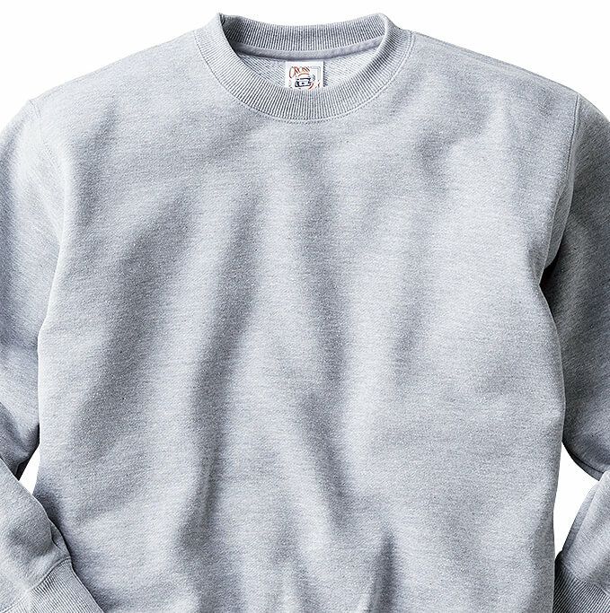 グレーのエリ元アップ写真