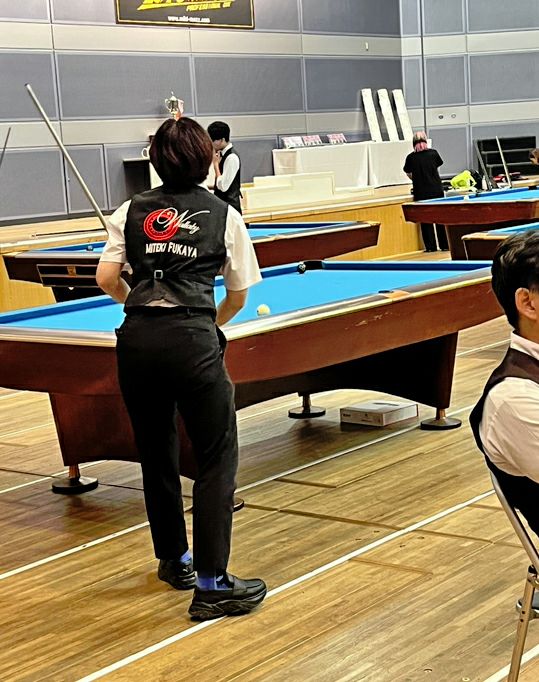 実際の黒ベスト着用写真もご紹介いたします。