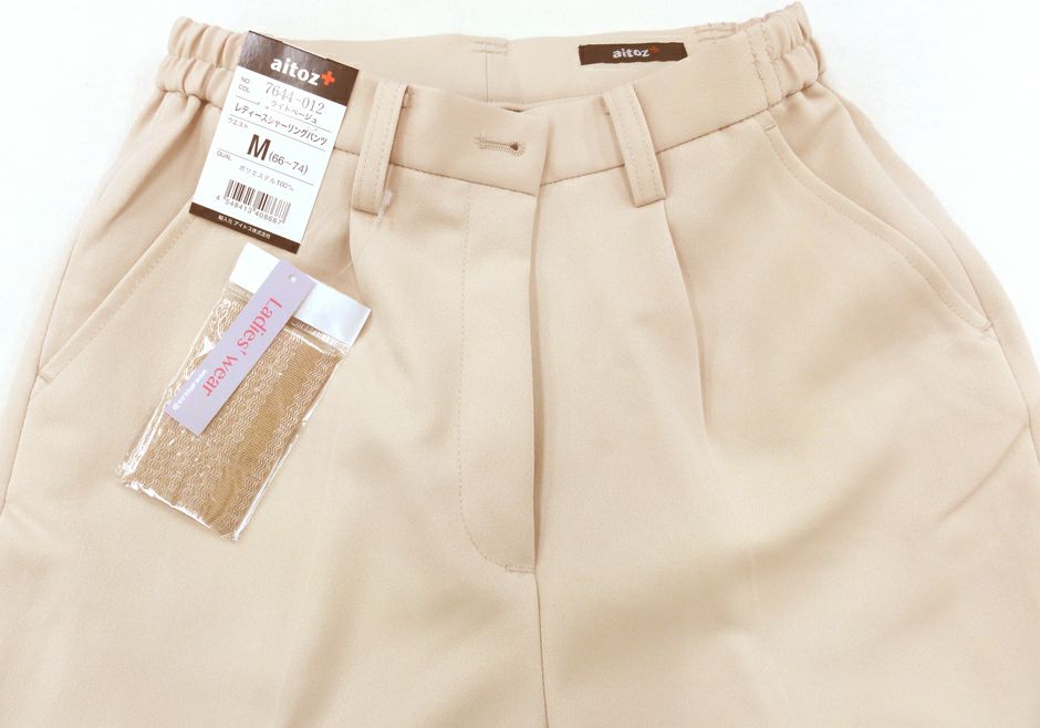 腰部分アップ画像（裾上げテープ付）