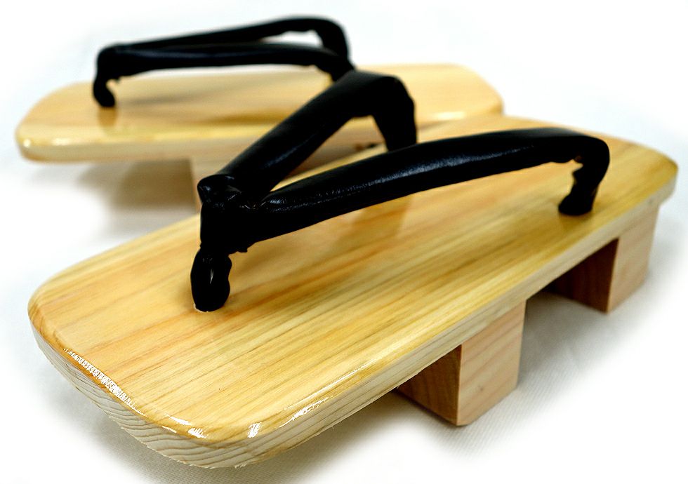 日本製・男性下駄（品番：日光クリア塗り二枚歯下駄・黒デラクール） [NGM-MKKBD] 