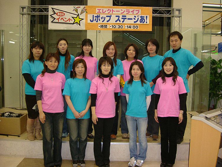 ユニフォーム着用事例：ヤマハの全日本エレクトーン指導者協会（jet=ジェット）様