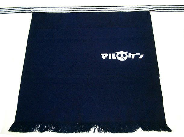 ポケット部分にロゴマークをオリジナルプリント