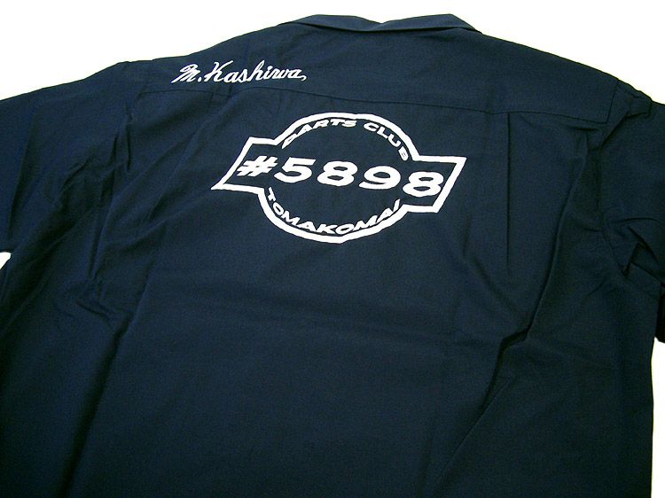 背中に大きく刺繍しました♪