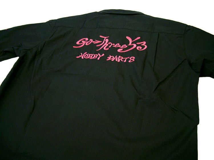 背中にでっかく刺繍！