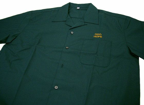 左胸にネーム刺繍！