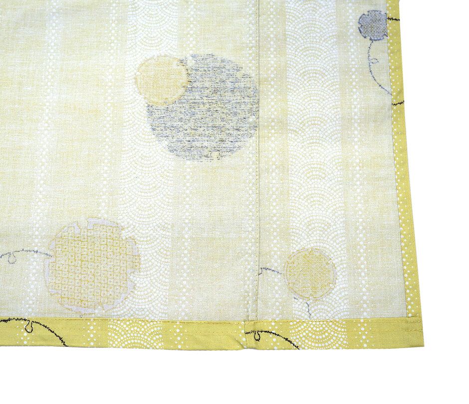 裾もしっかりダブルステッチ縫製。