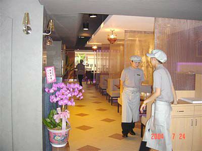 オープンの準備中