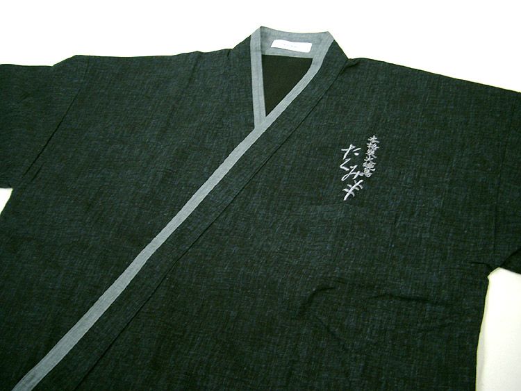 実際の名入れロゴ刺繍の完成写真