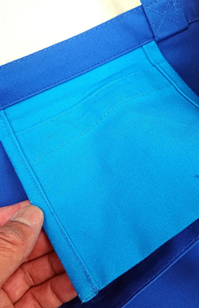 取付けたポケット部分の縫製部分のアップ写真です。<br>かなりキレイで丁寧な縫製技術で仕上げております。