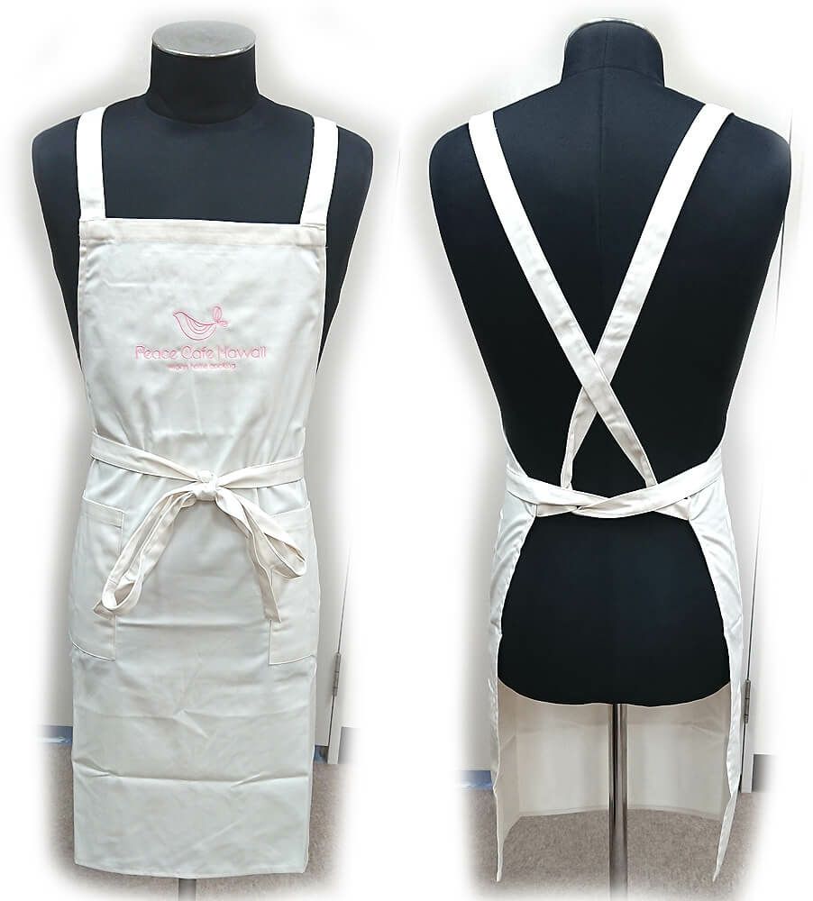 実際の完成写真はこちら。さらに胸部分に大きくロゴ刺繍を入れています！