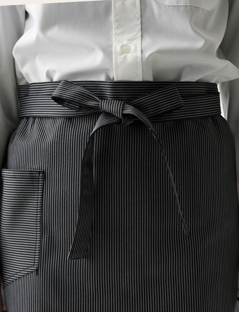 しっかりした生地で前結びも楽々