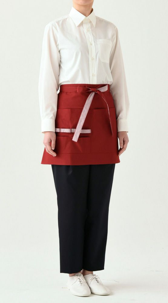 リバーシブルで着用可能（裏面はストライプ生地）