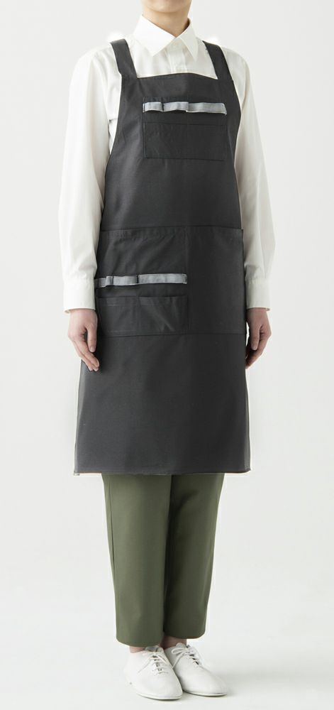 リバーシブルで着用可能（裏面はストライプ生地）