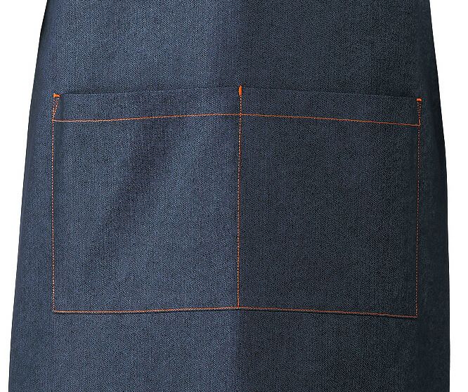 大容量のフロントポケット