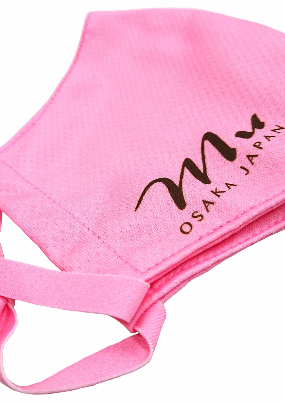 通気性ドライメッシュ生地なので夏でも比較的に涼しいです。<br>あとマスクのゴム紐部分の調整は必ず短い目にしないとずり落ちてきます。