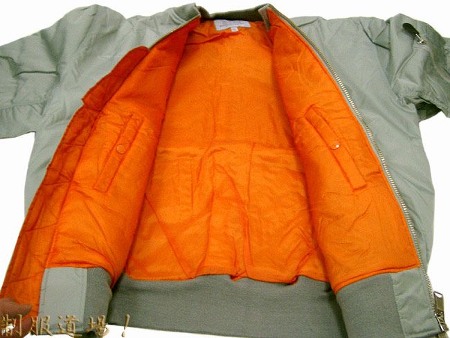 インナーも撮影しました！  ●ちなみにこのグレーは生産中止になりました。。。　m(_ _)m