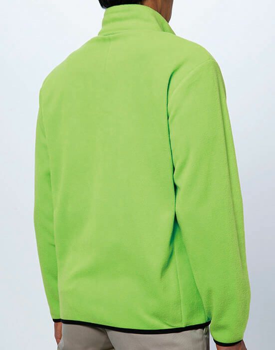 男性　身長178cm Lサイズ着用（※このカラーは完売しました）