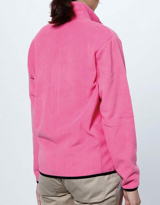 女性　身長165cm Sサイズ着用（※このカラーは完売しました）