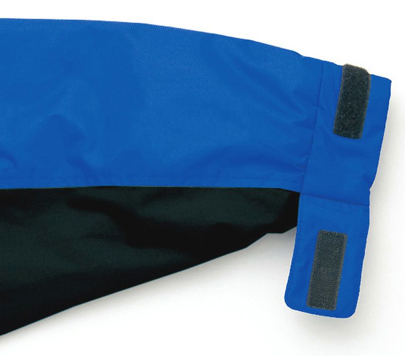 ▲袖口はマジックテープで調節簡単