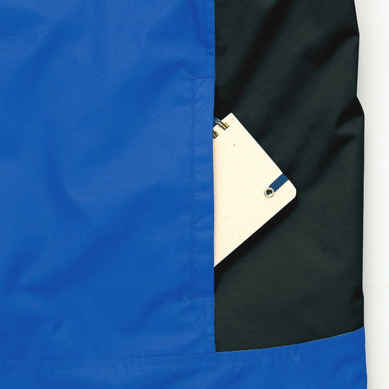 ▲両脇ポケット