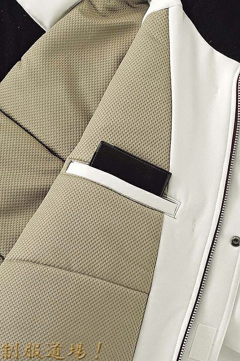 便利な内ポケット