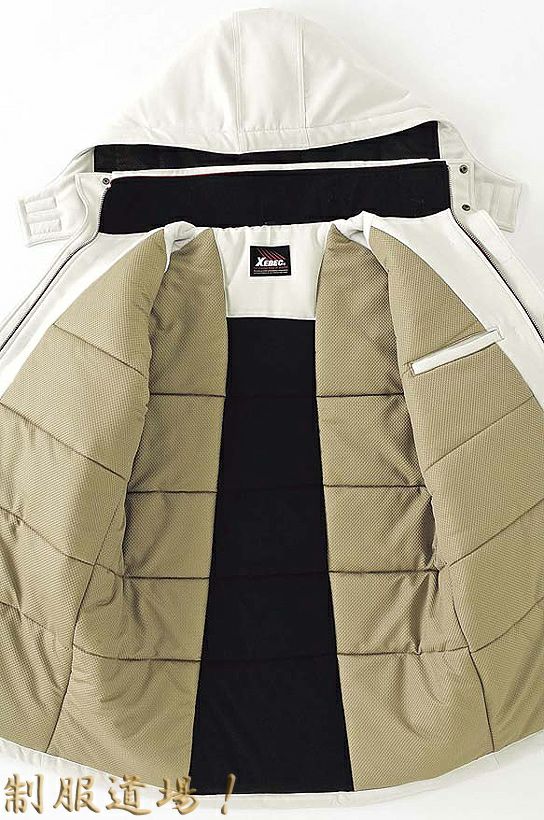 中は暖かい立体キルティング♪