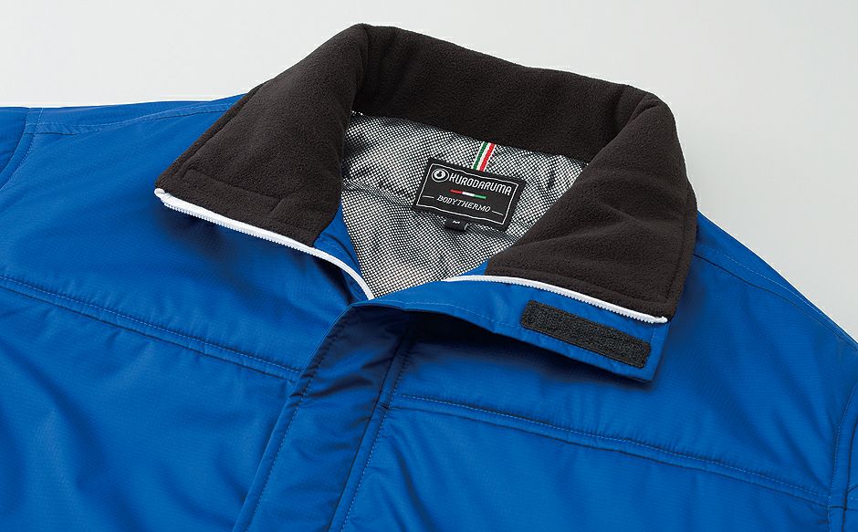 えり部分はフリース素材を使用してます♪