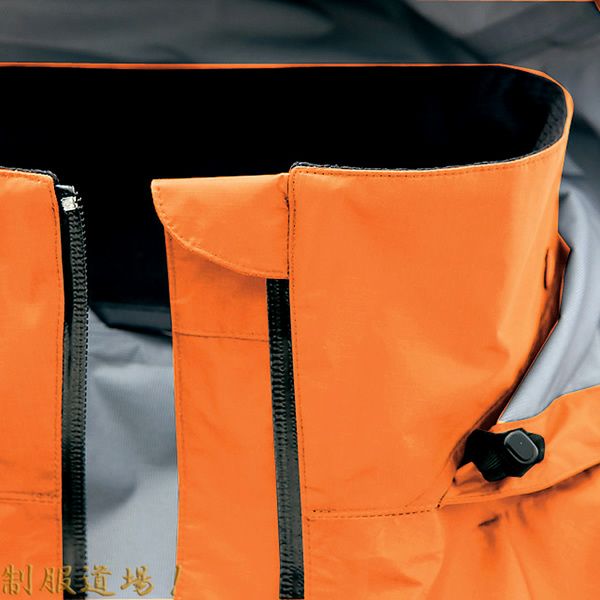 最強の三重構造で最高水準！】レインコート・上着（耐水圧30000mmで