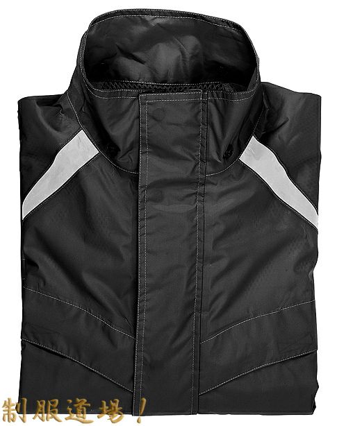 ブラック（黒色）