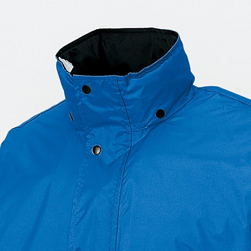 ファスナーの内側に水の浸入を防いでくれる二重前立て付きで安心です♪