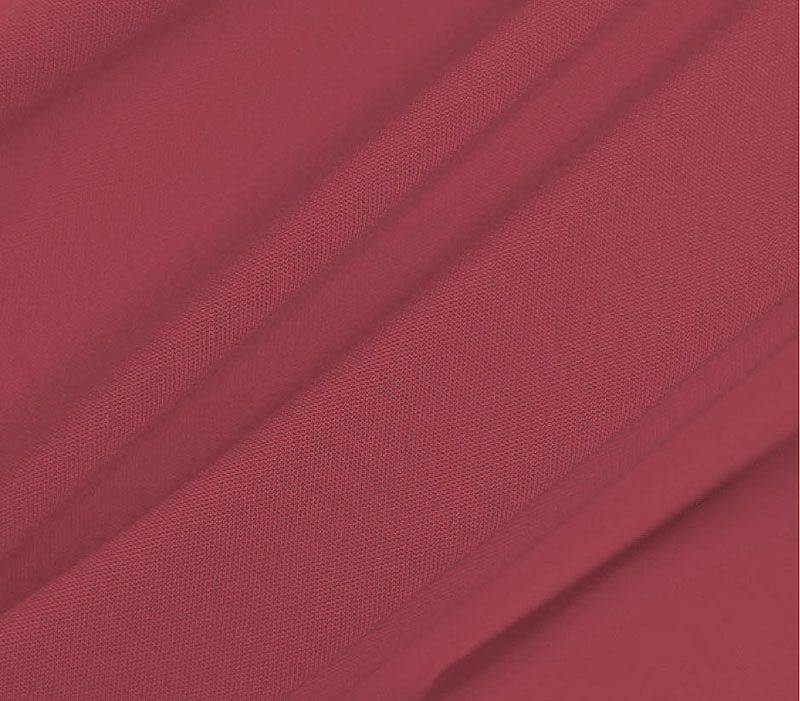 ストレッチ素材でストレスフリー