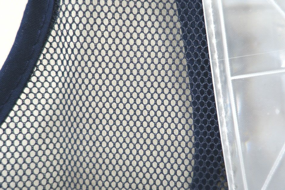 メッシュ素材で通気性も抜群！（※このカラーは完売）