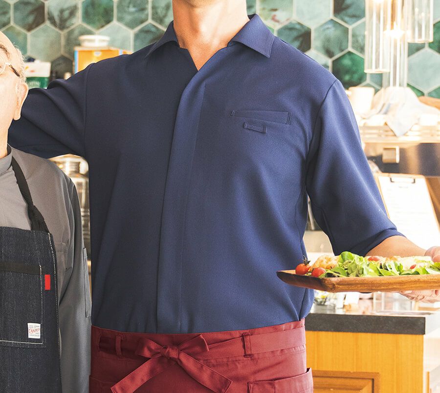 AD0602：紺色ショップコート着用写真