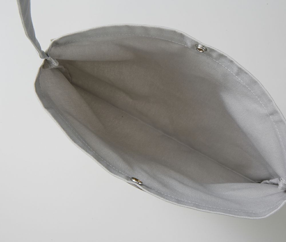 袋口開閉用ドットボタン付き