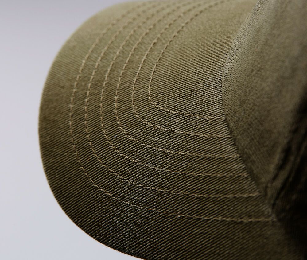 033.オリーブつば