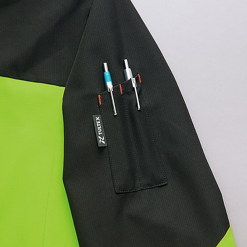 袖のペン差しポケット