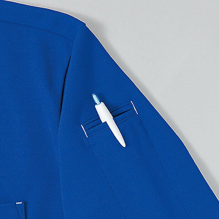 ペン差しポケット付き