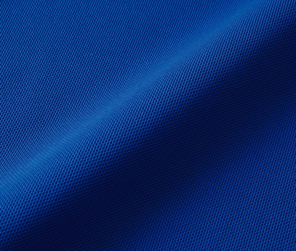 上品な光沢があり、通気性と吸汗性の高い鹿の子生地