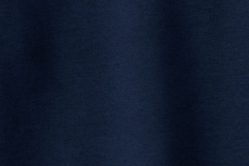 ダンボールニット<br>2枚の布で作るダンボールニットは厚みとハリ感のある着心地が魅力。