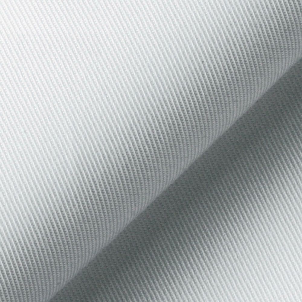 超長綿ツイル［綿100％］<br>特別に細く長く丈夫な繊維で織った、綿100％の高級素材。美しい光沢が特長で、トップシェフの接客用コックコートなどに最適。
