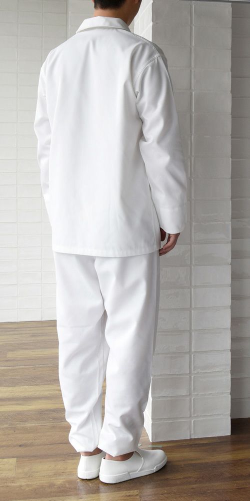 裾丈：コートの着丈はヒップまでをしっかりと覆うため、低温の職場や長時間の水仕事にも腰部を冷やすことが無く、また体のシルエットが目立たず、女性の方にも安心です。