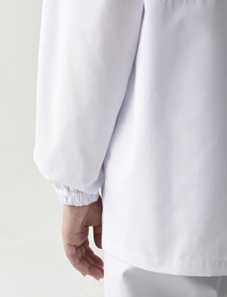 袖口：袖口は、幅広の特殊ゴム入り。