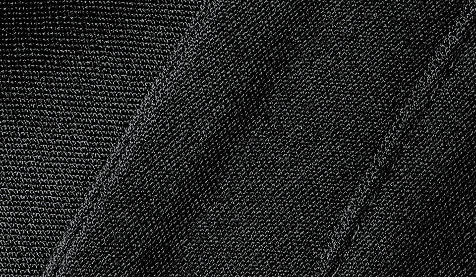 ステッチ部分。ハンドステッチ風ワークで贅沢な仕上がりです。