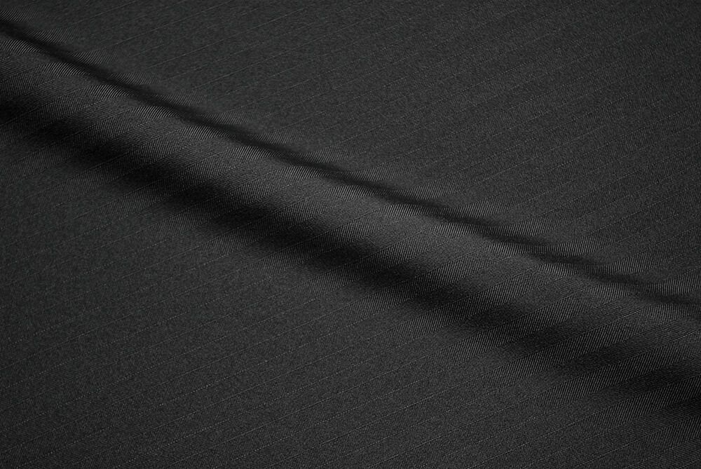 ヘリンボーン：黒