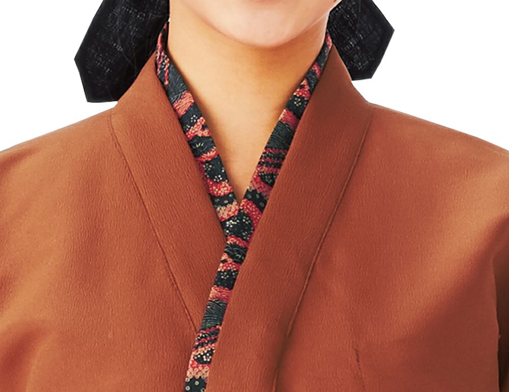 替衿：付け替えてコーディネートが楽しめます。