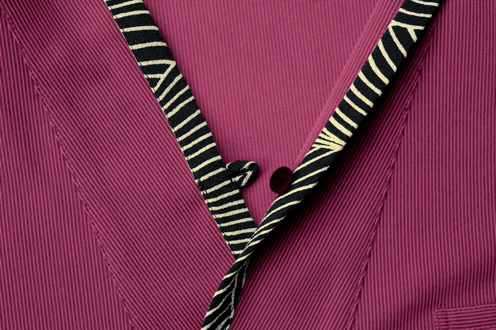 はだけ防止用のボタン付