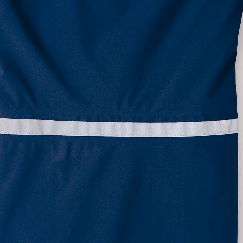 膝裏リフレクター<br>膝裏にリフレクターを付けて夜間の視認性を高める